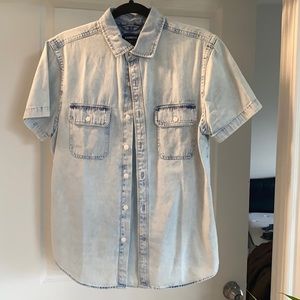 Express short-sleeve denim shirt
